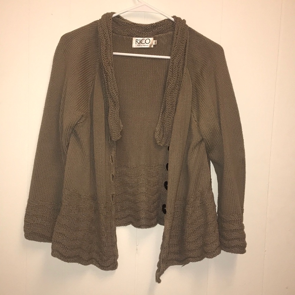 Sweater
